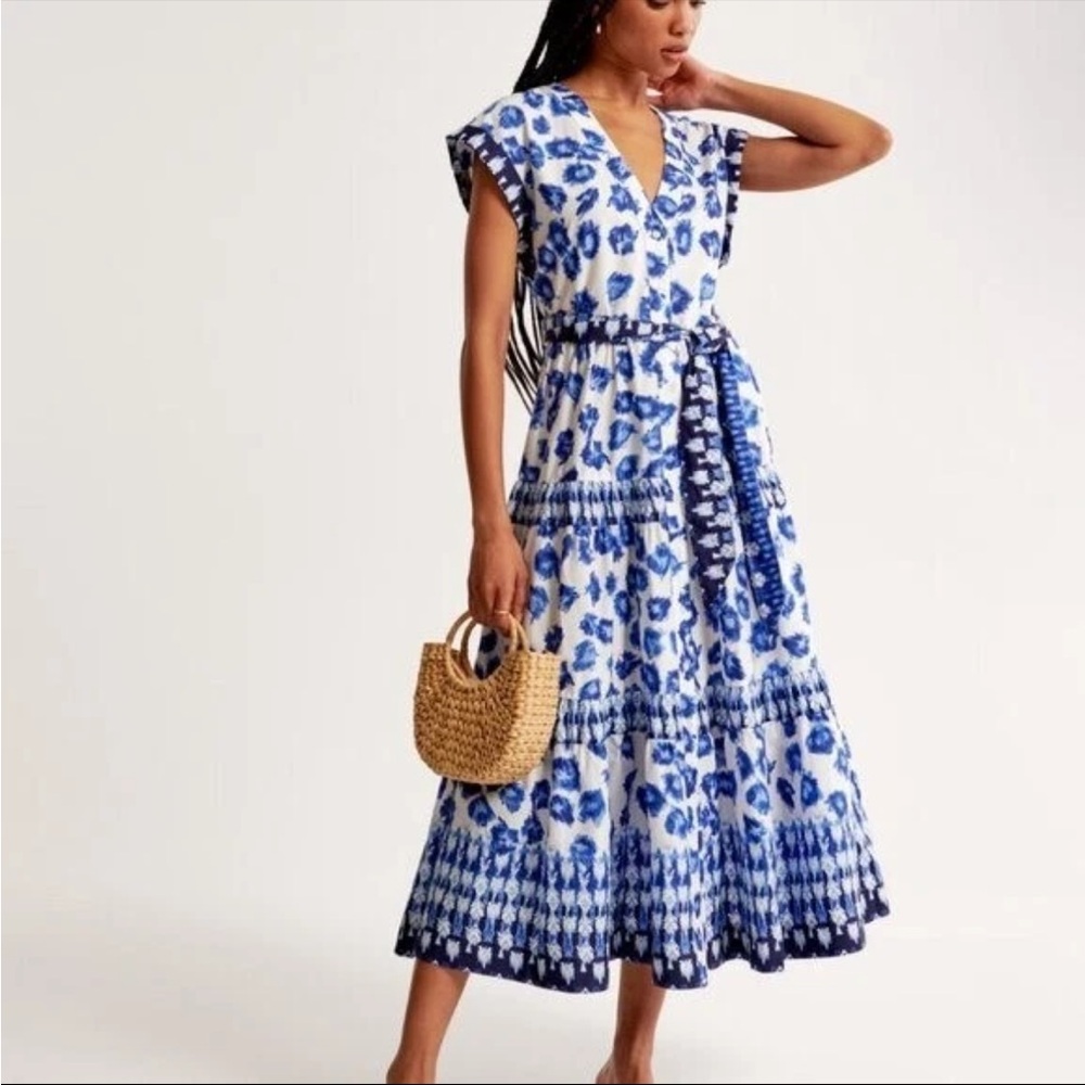 Abercrombie & Fitch Blue and White Tiered Midi Sundress